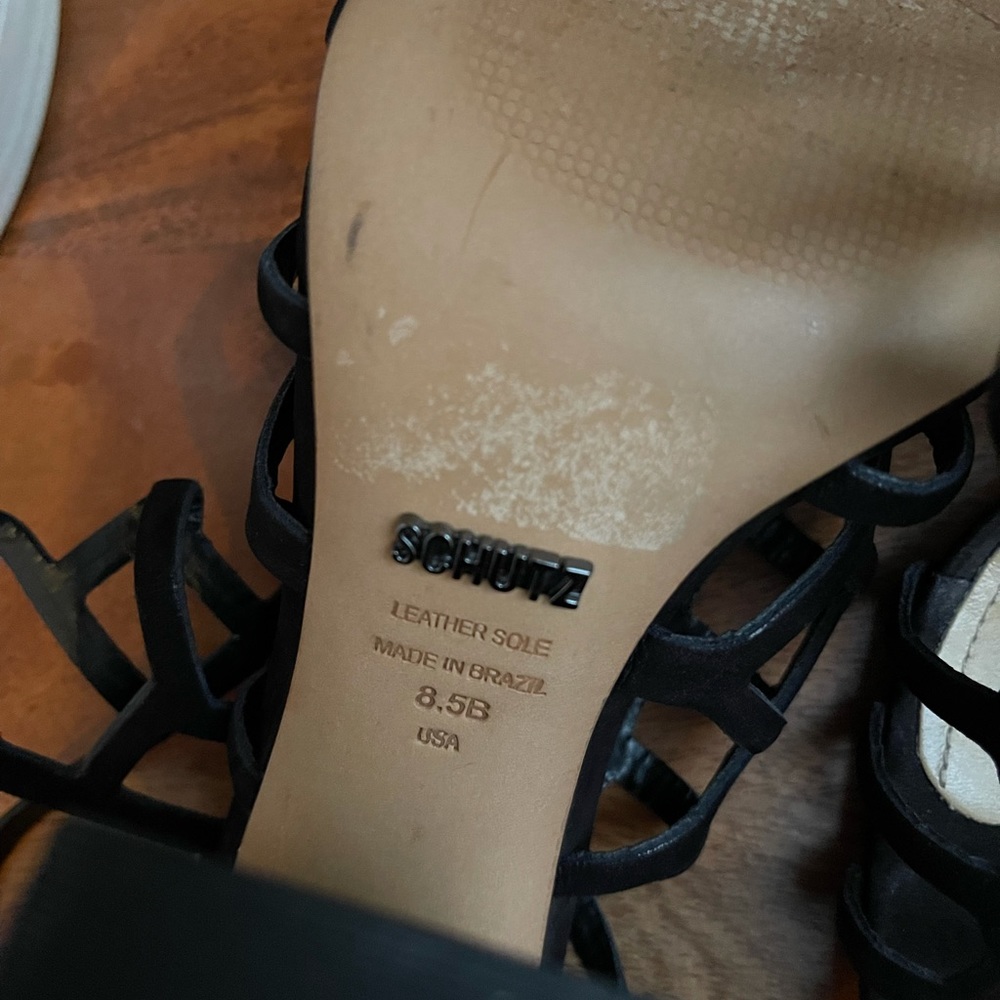 Schutz Jaden Heel in Black - Picture 3 of 9